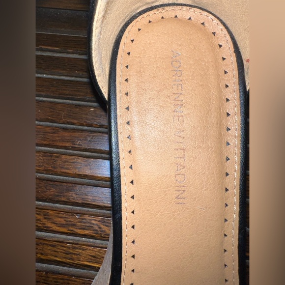 Adrienne Vittadini Black Strappy Sandals 8.5 - Picture 2 of 6